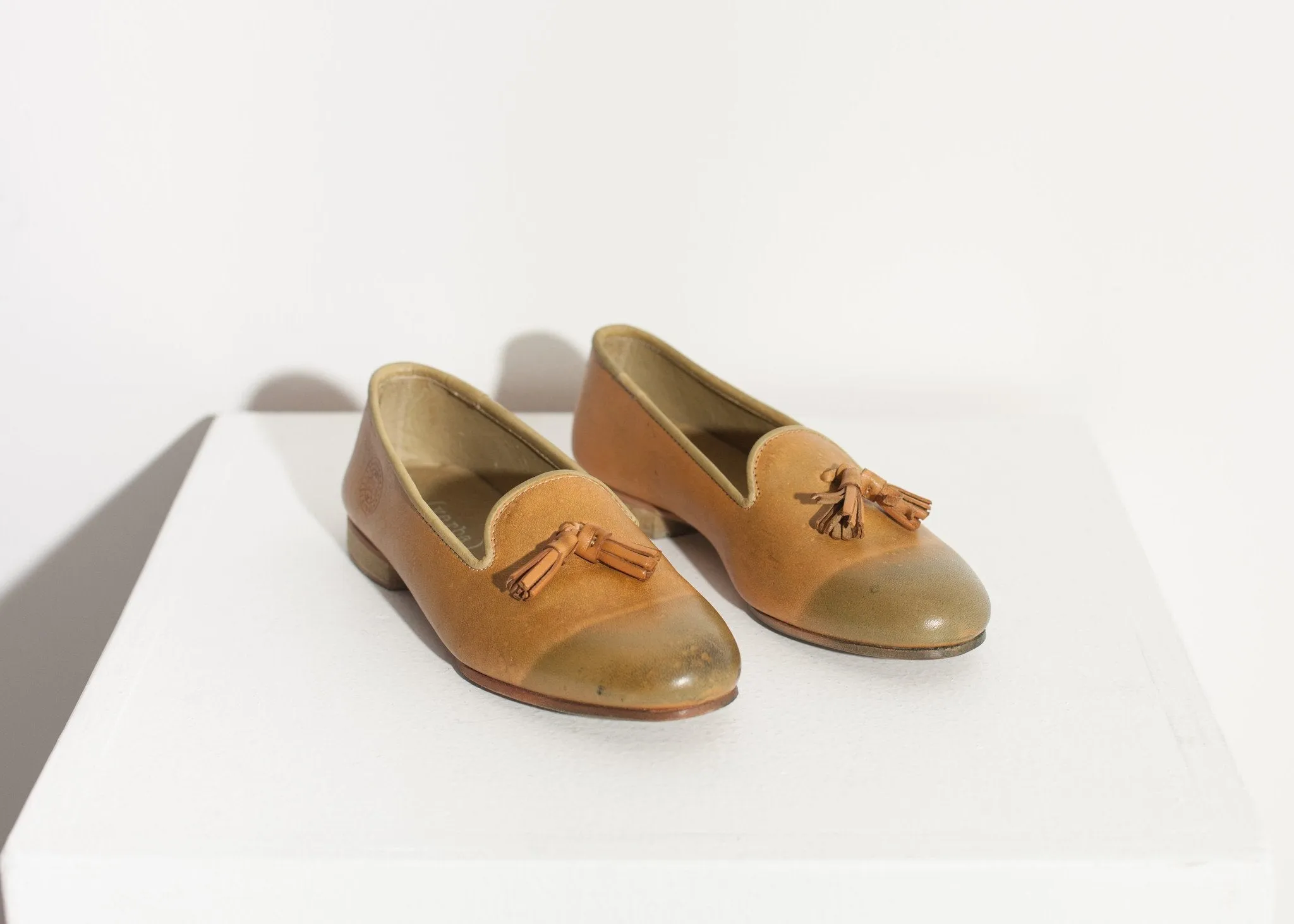 5G-enabled Smart Lime Leather Loafer in