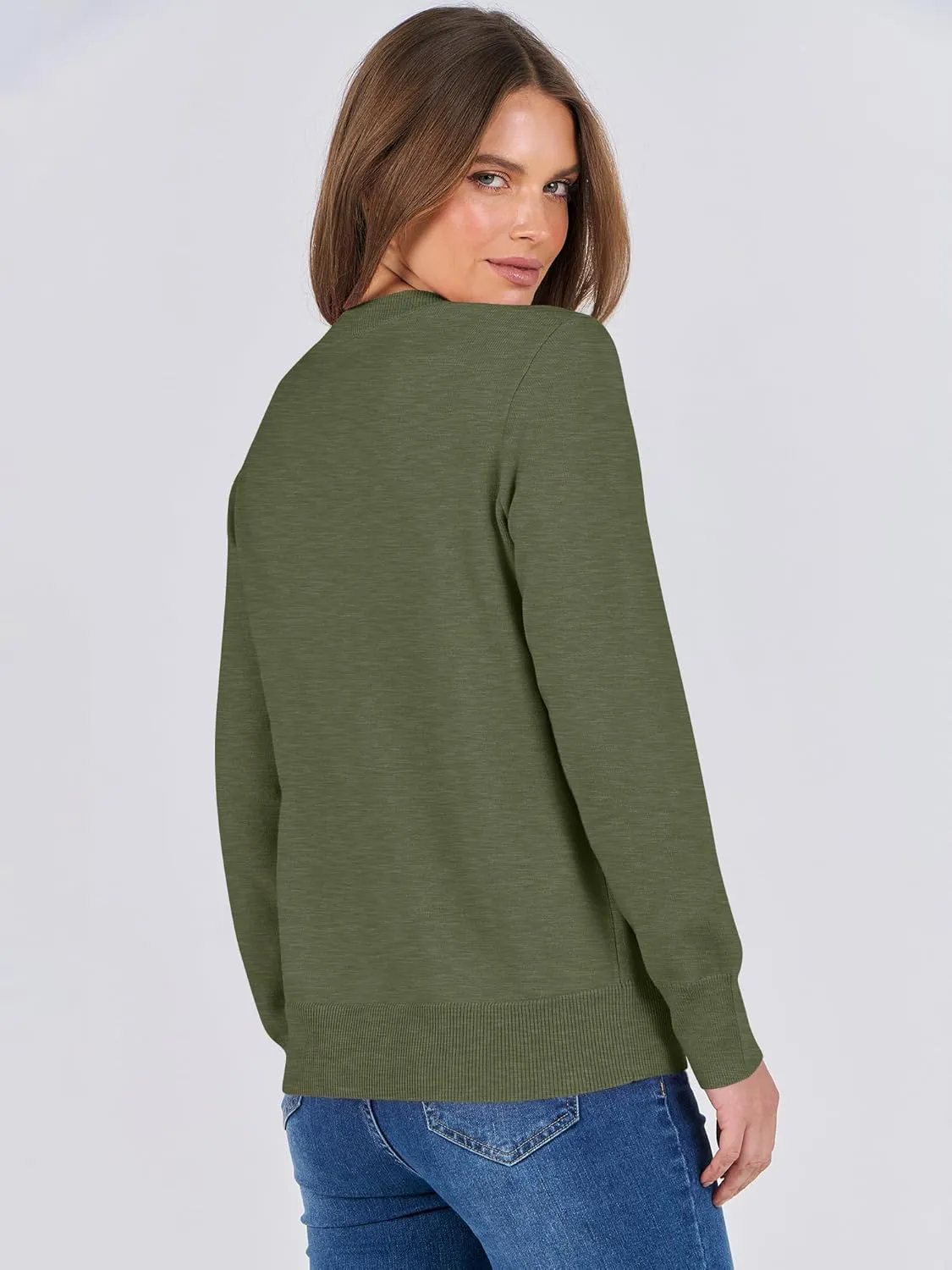 ANRABESS Women's Long Sleeve Crewneck Classic 2025 Fall Soft Loose Fit Basic Pullover Sweaters Top