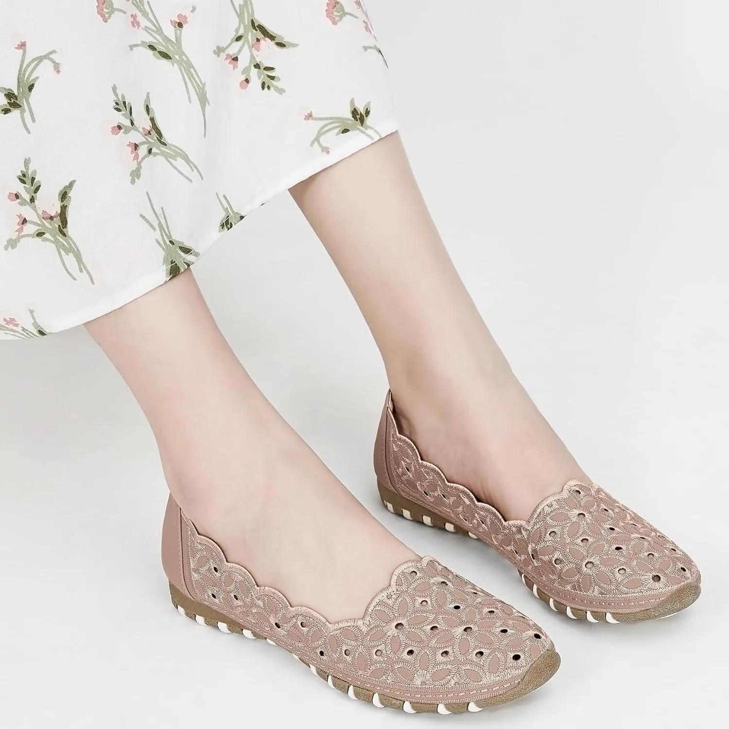 Aomigoct Shoes for Women Ballet Flats: Closed Toe Dress Flats Comfortbale Slip On Pointed Shoes Women Casual Ballets