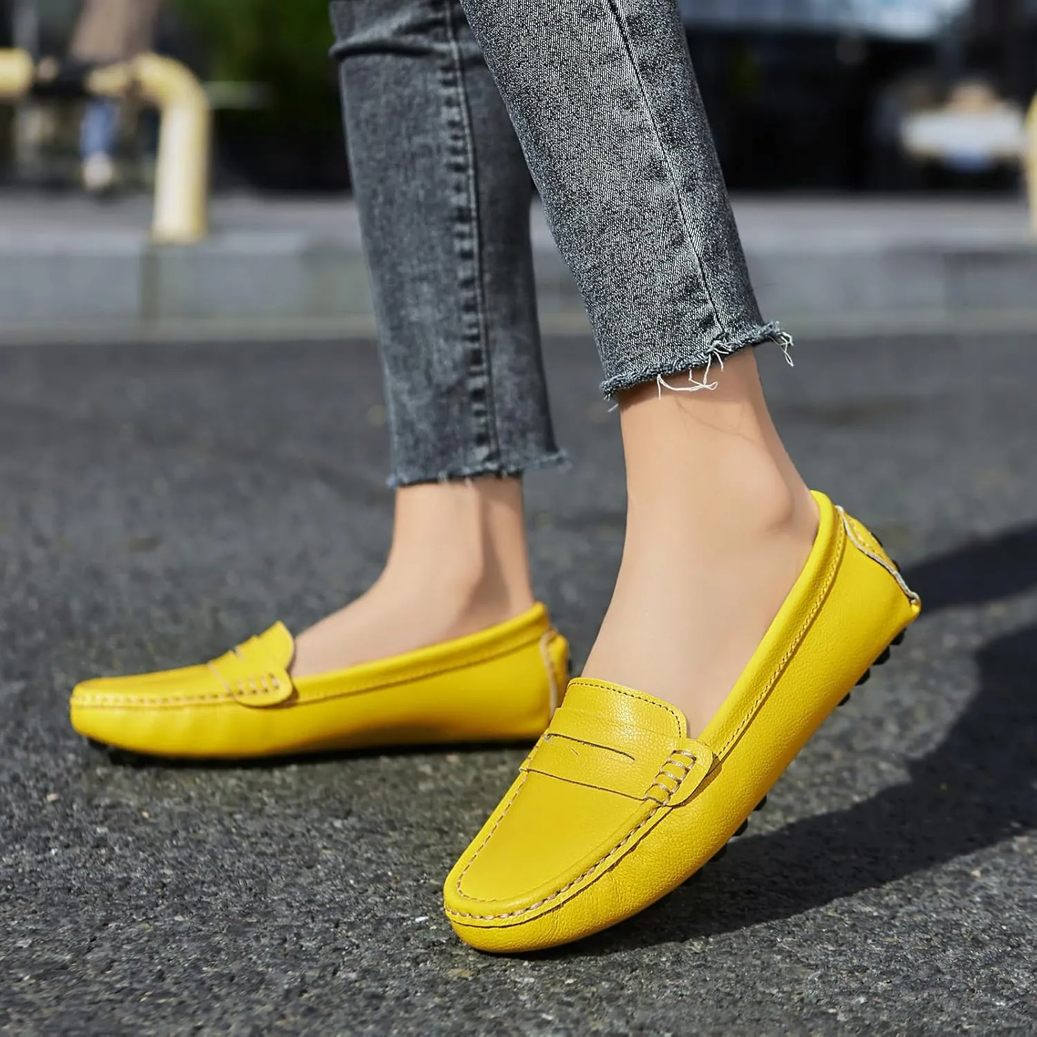 Artisure Women's Classic Comfort Leather Penny Loafers Casual Slip-Ons Lightweight Walking Flats Driving Mocs Boat Shoes