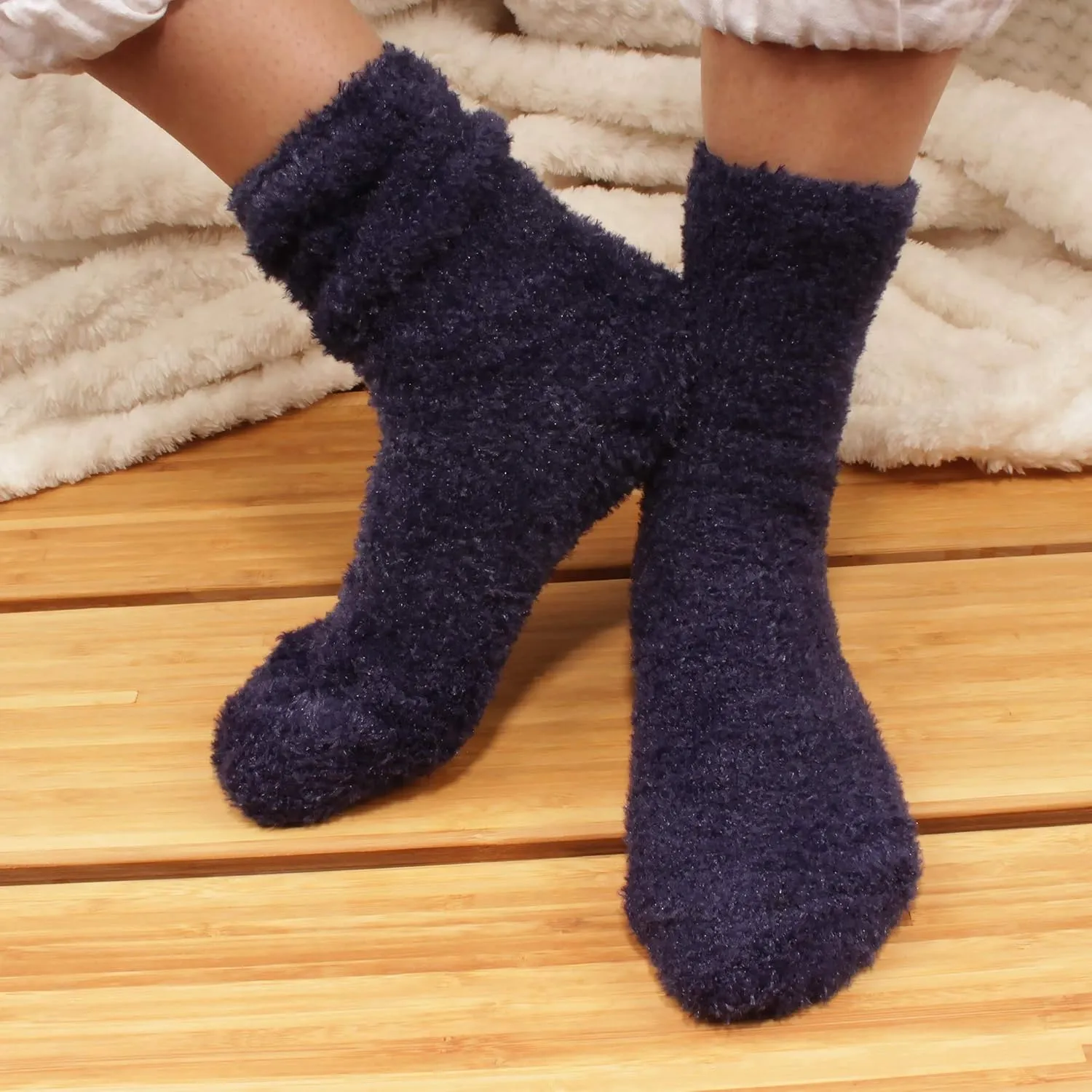 BambooMN Men's Super Comfy Soft Warm Fuzzy Socks - 4 Pair Value Packs