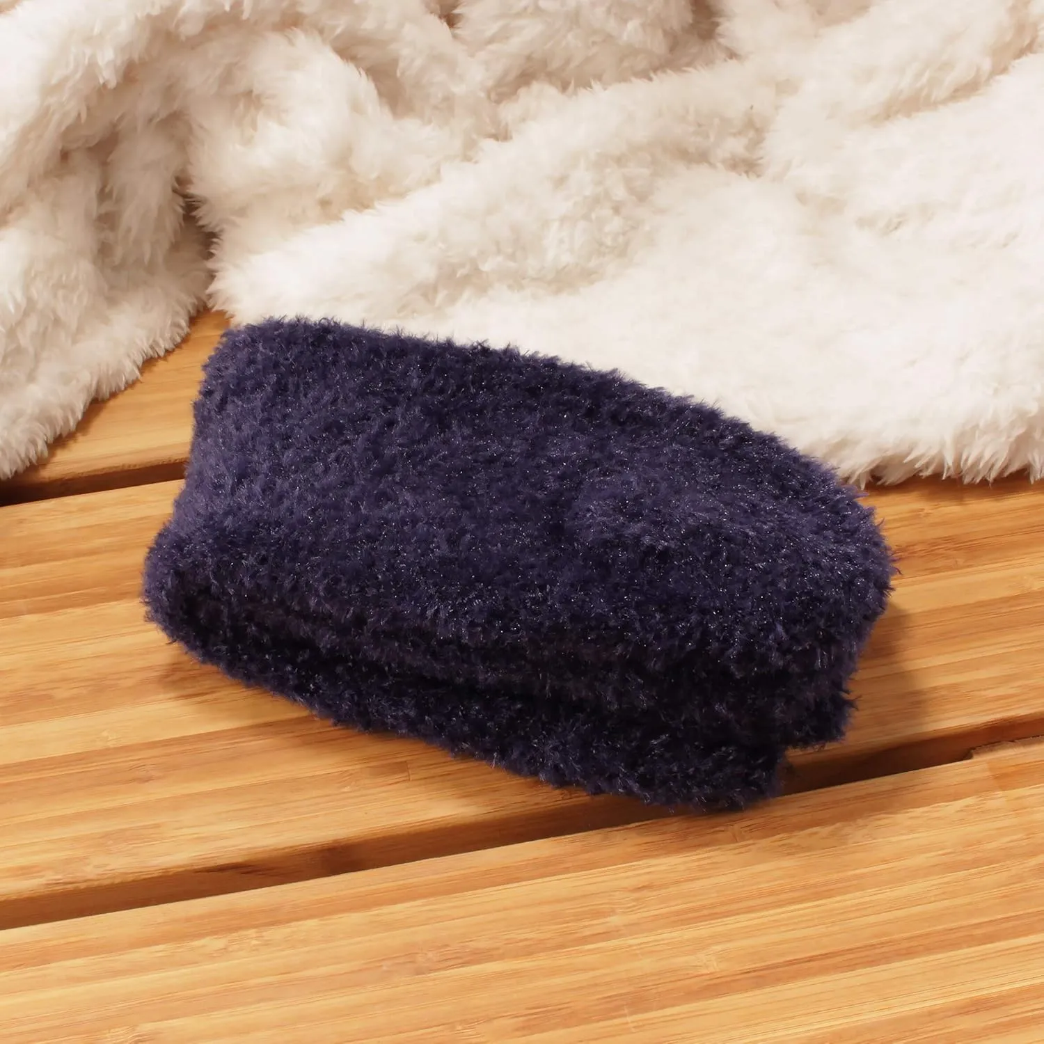 BambooMN Men's Super Comfy Soft Warm Fuzzy Socks - 4 Pair Value Packs