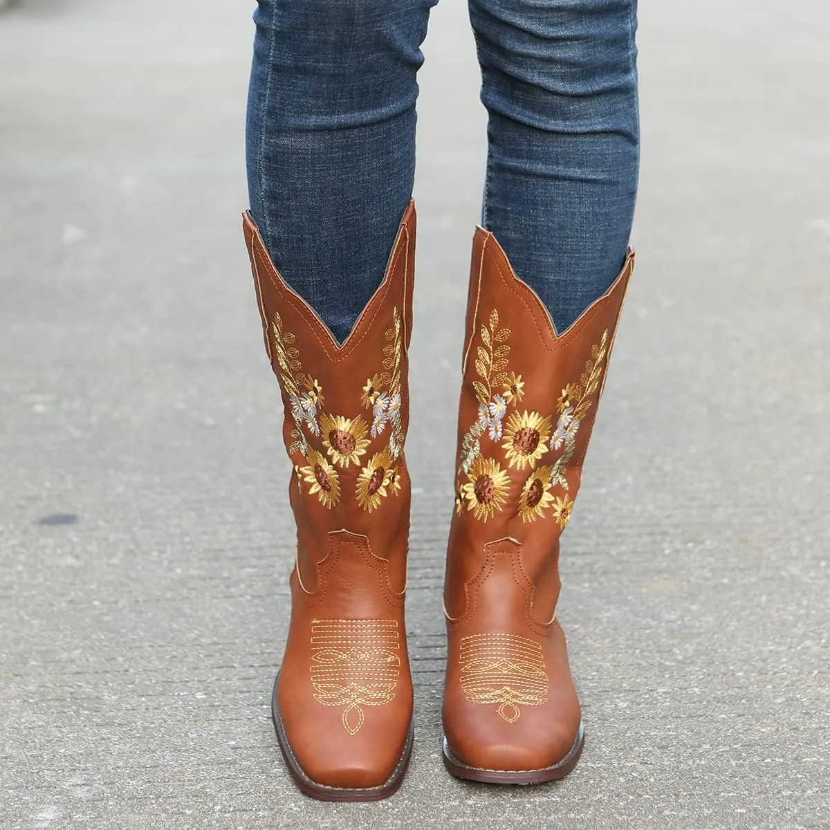 BORAMAX Womens Embroidered Sweet Sunflower Cowboy Cowgirl Boots Retro Western Chunky Heels Mid Calf Boots Riding for Women