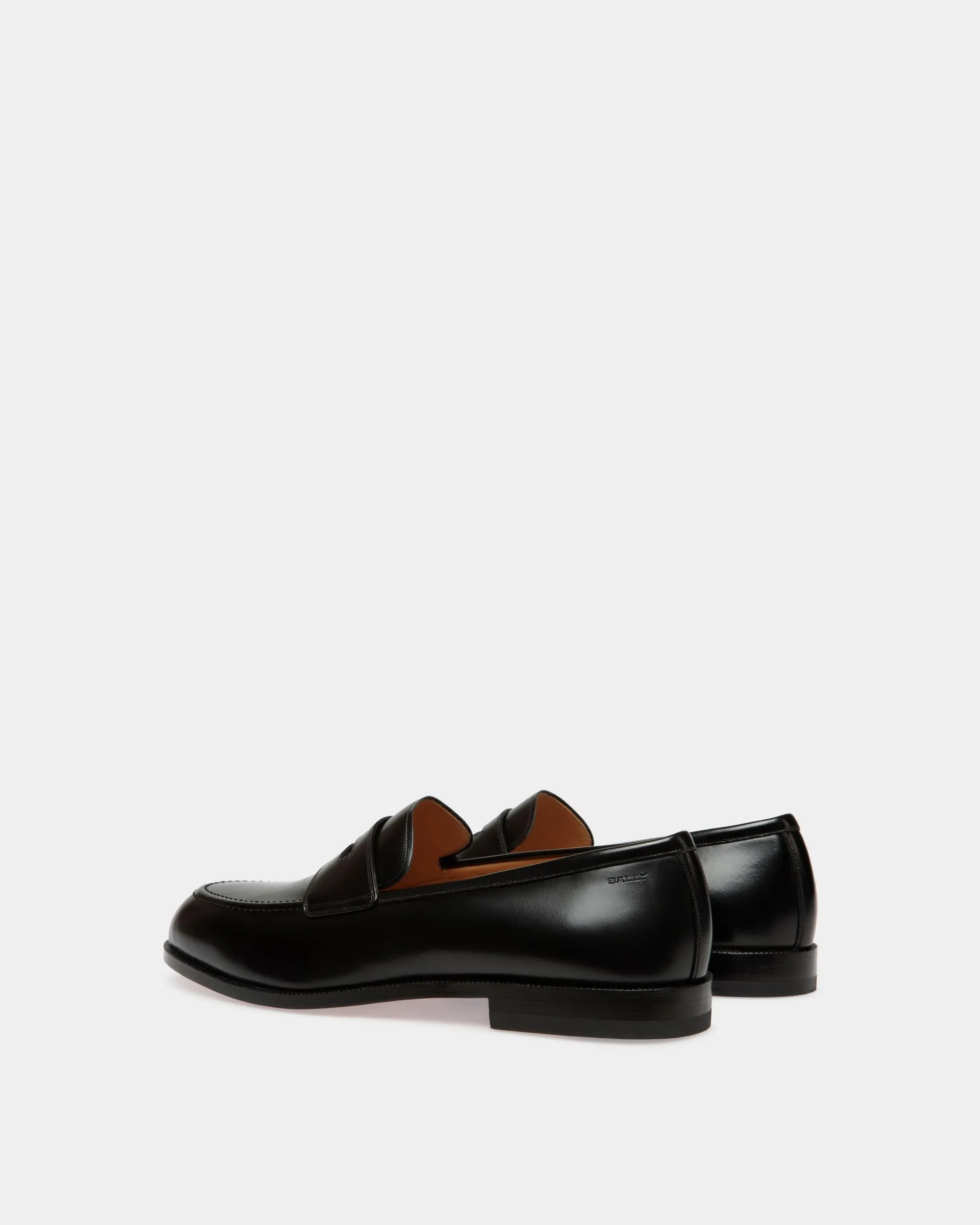Carl Loafer in Black Leather