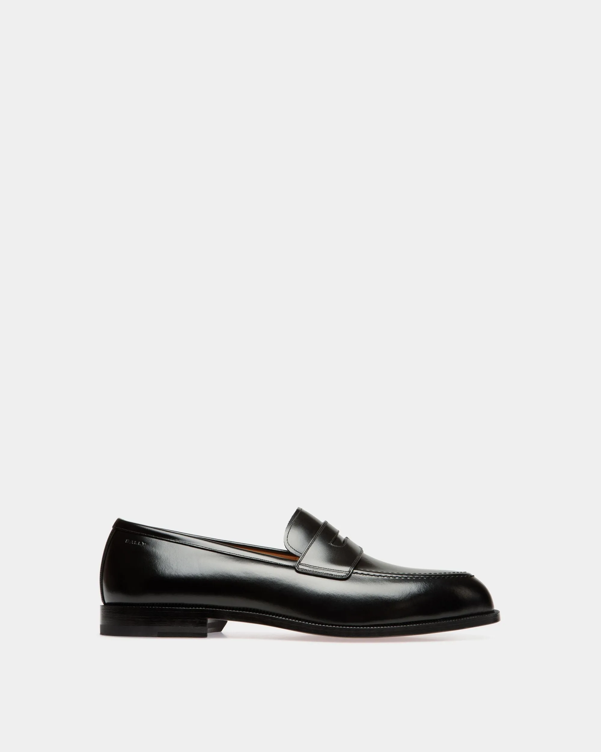 Carl Loafer in Black Leather