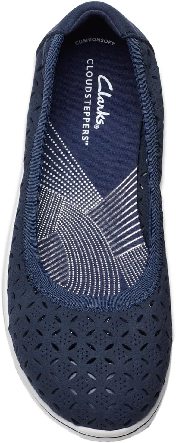 Clarks Women's Breeze Roam Ballet Flat
