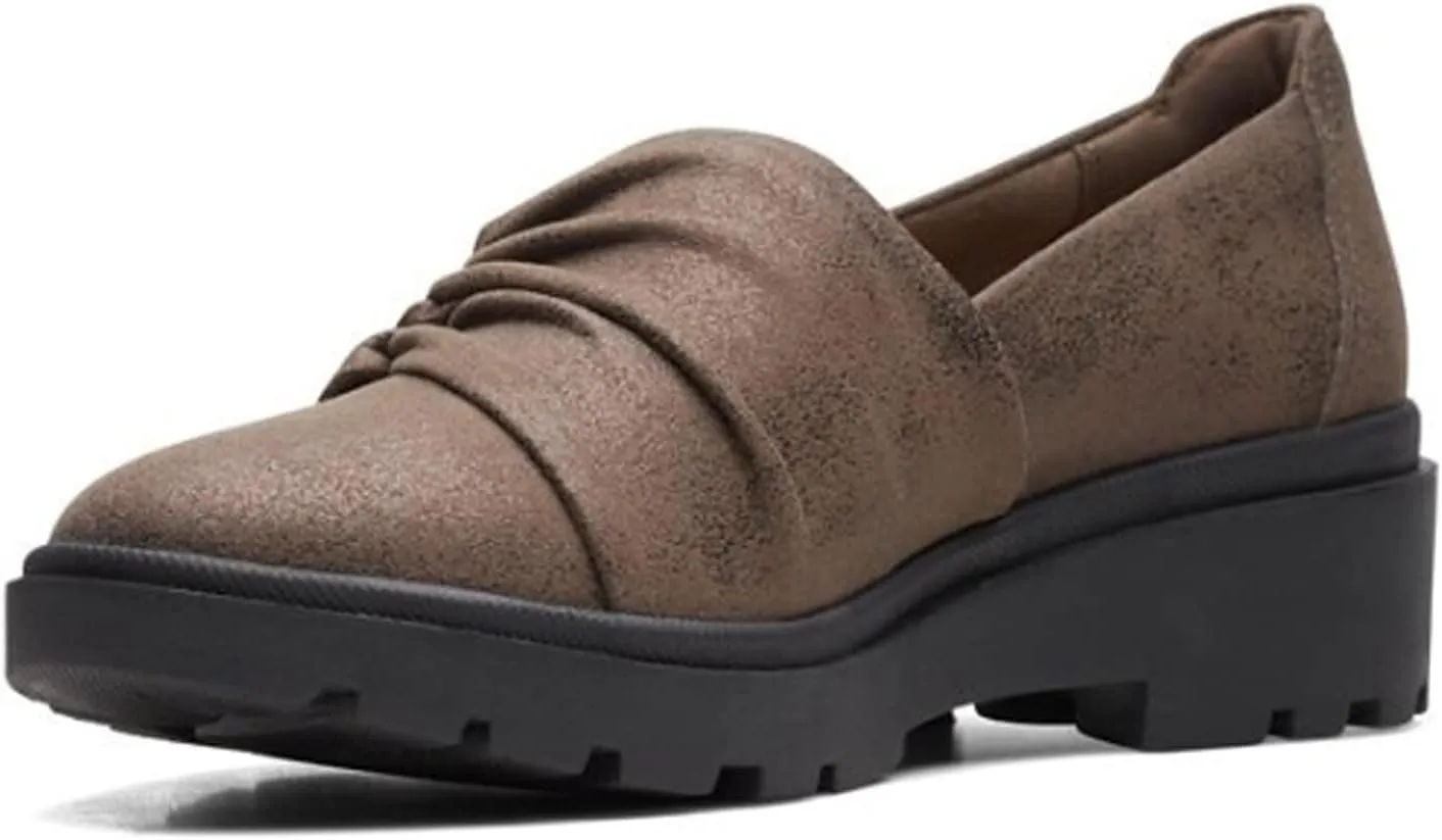 Clarks Women's Calla Style Loafer Flat