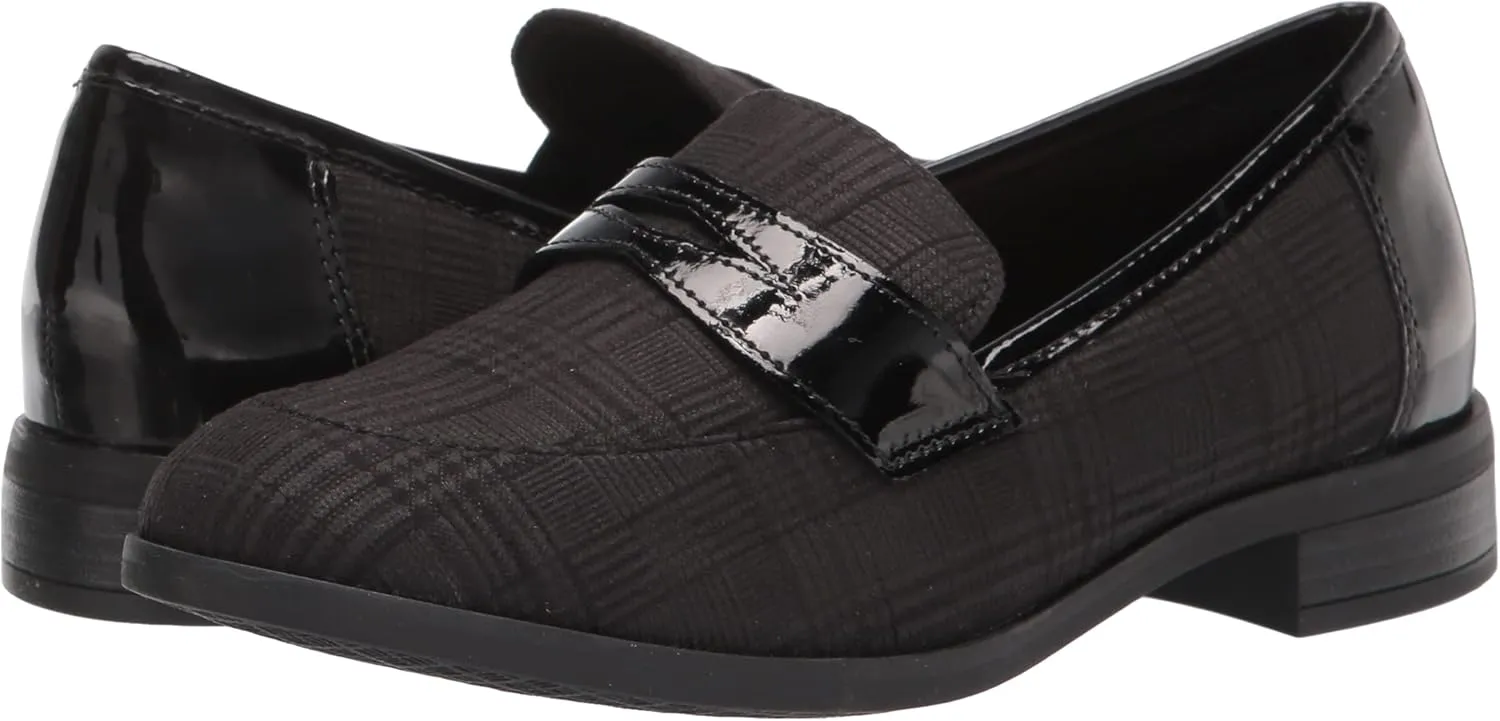 Clarks Women's Trish Rose Loafer