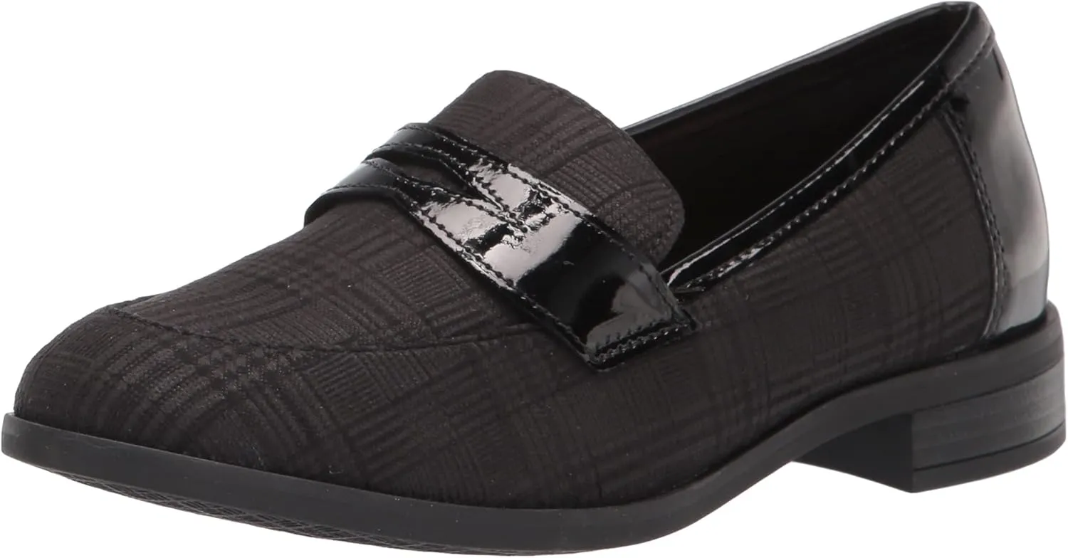 Clarks Women's Trish Rose Loafer