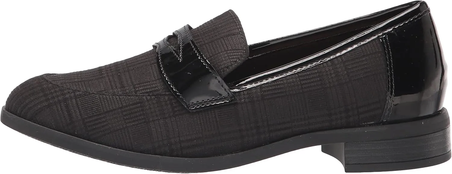 Clarks Women's Trish Rose Loafer