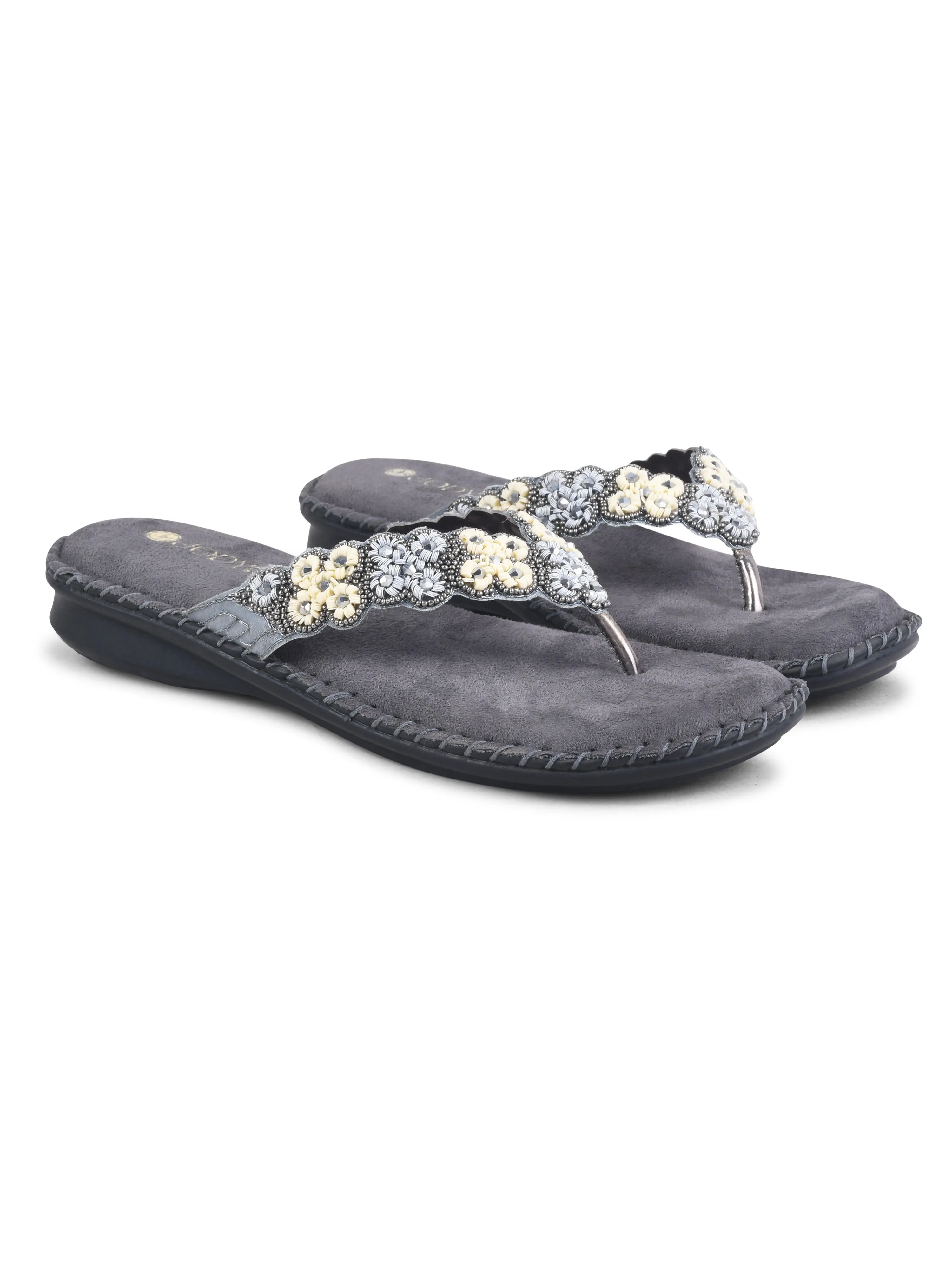Comfy Beaded Doctor Flat Slipper