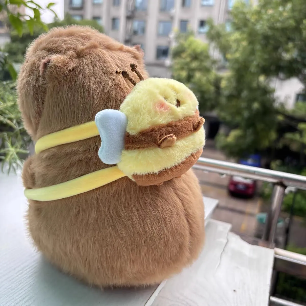 Ditucu Cute Capybara Plush with Bee Backpack Soft Capibara Stuffed Animal Plushies Toys Gifts for Kids Brown 9 inch