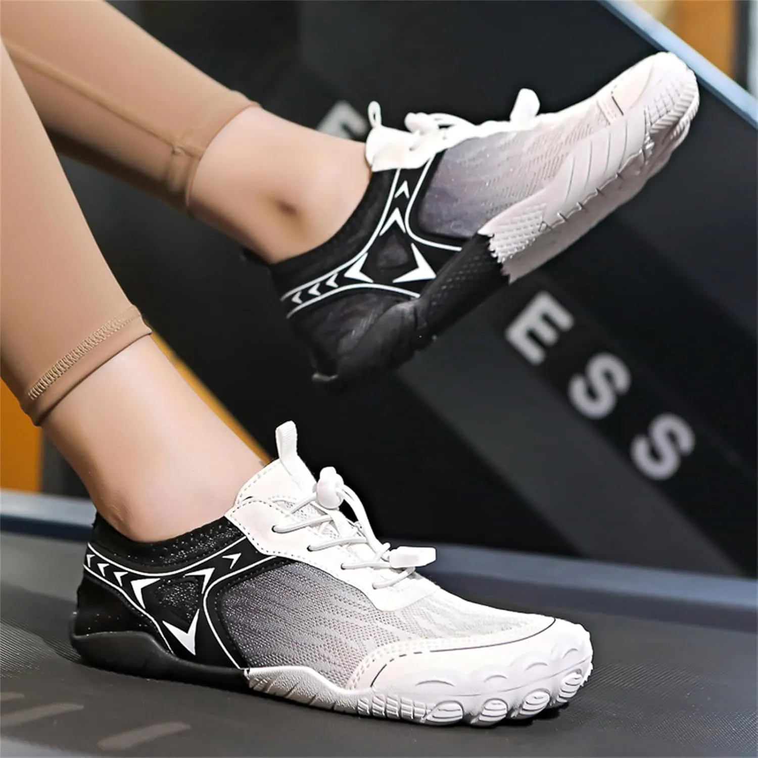 Hike Barefoot Shoes for Women Men Running Hiking Comfortable Walking Shoes Summer Waterproof Trail Running Healthy Footwear Non-Slip Athletic Wide Toe Water Shoe