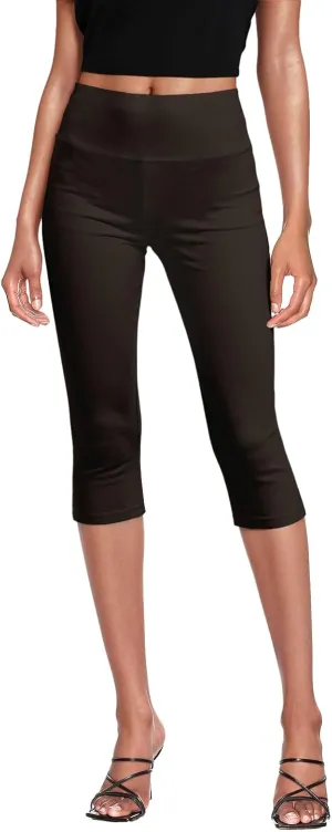 Hybrid & Company Womens Super Comfy Stretch Pull On Millennium Twill Capri Shorts