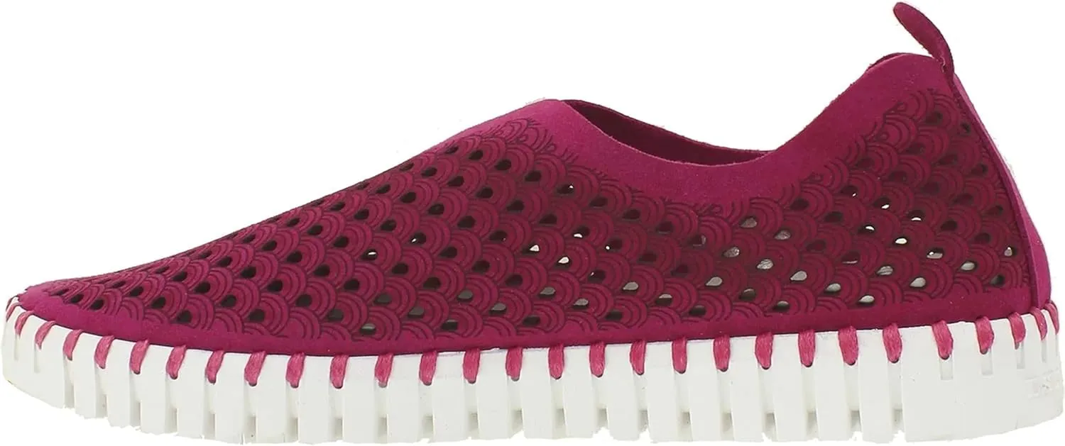 Ilse Jacobsen HORNBÆK Women's Tulip 139 Flat | Slip-On | Low-Top | Cerise | 38 EU/8 M US