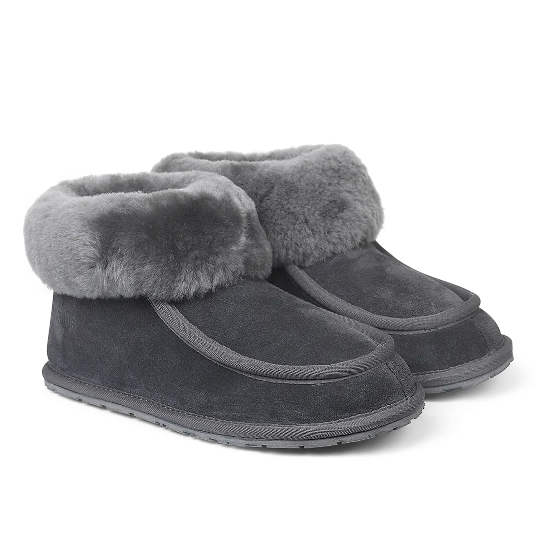 Indoor shoe