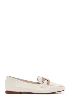 Kadın Beyaz Tokalı Maskülen Loafer