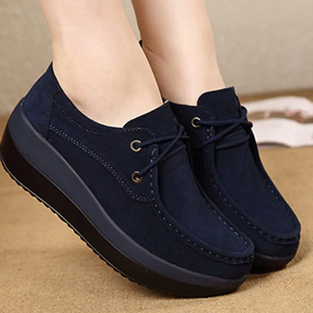 LAVAEGG Women Slip On Loafers,Comfort Suede Moccasins Wide Low Top Shoes,Non-Slip Heightening Wedge Shoes