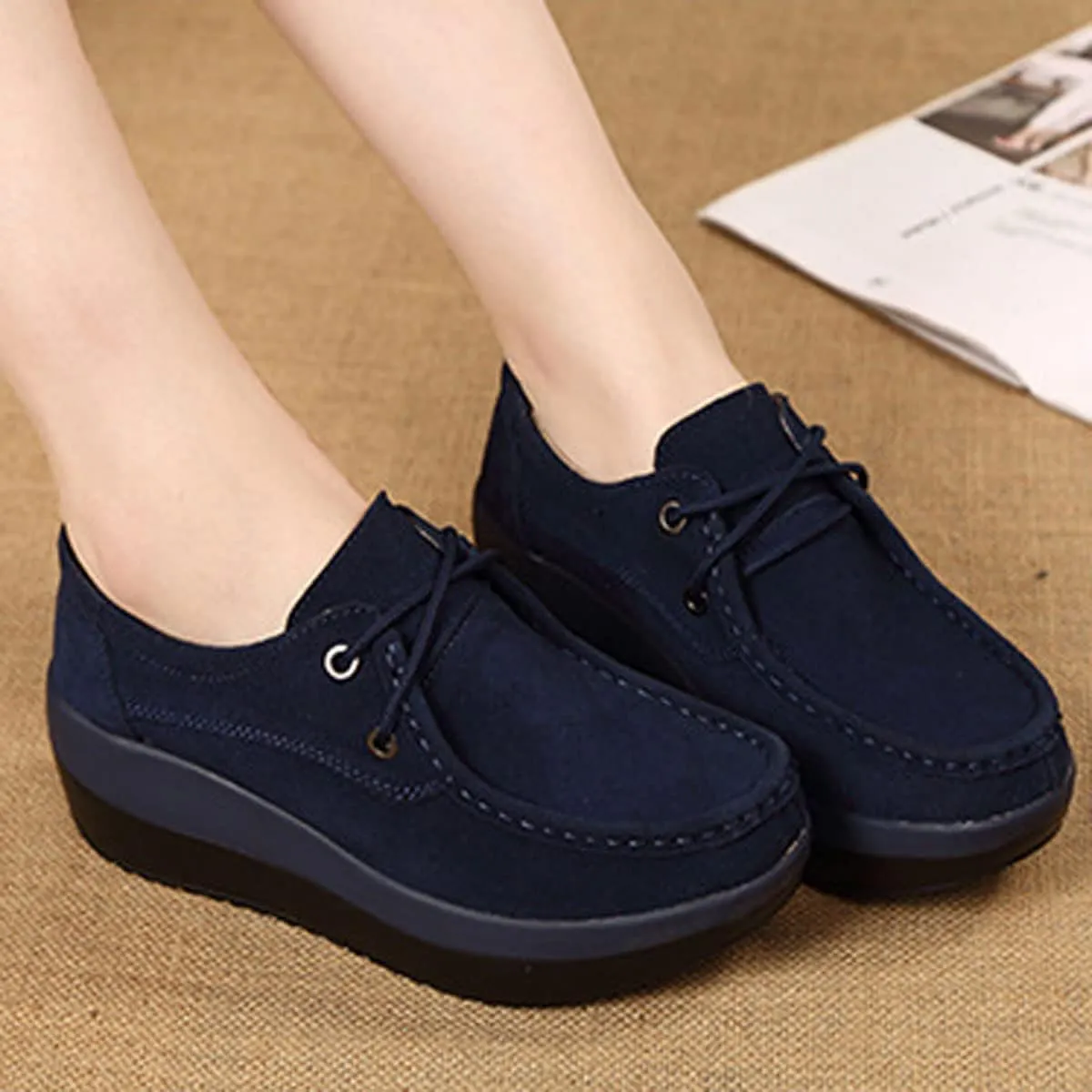 LAVAEGG Women Slip On Loafers,Comfort Suede Moccasins Wide Low Top Shoes,Non-Slip Heightening Wedge Shoes