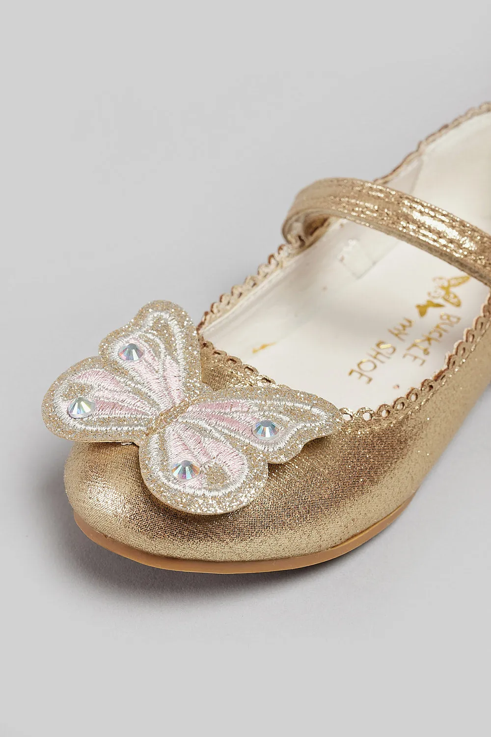 LINNA BUTTERFLY TRIM SHOE