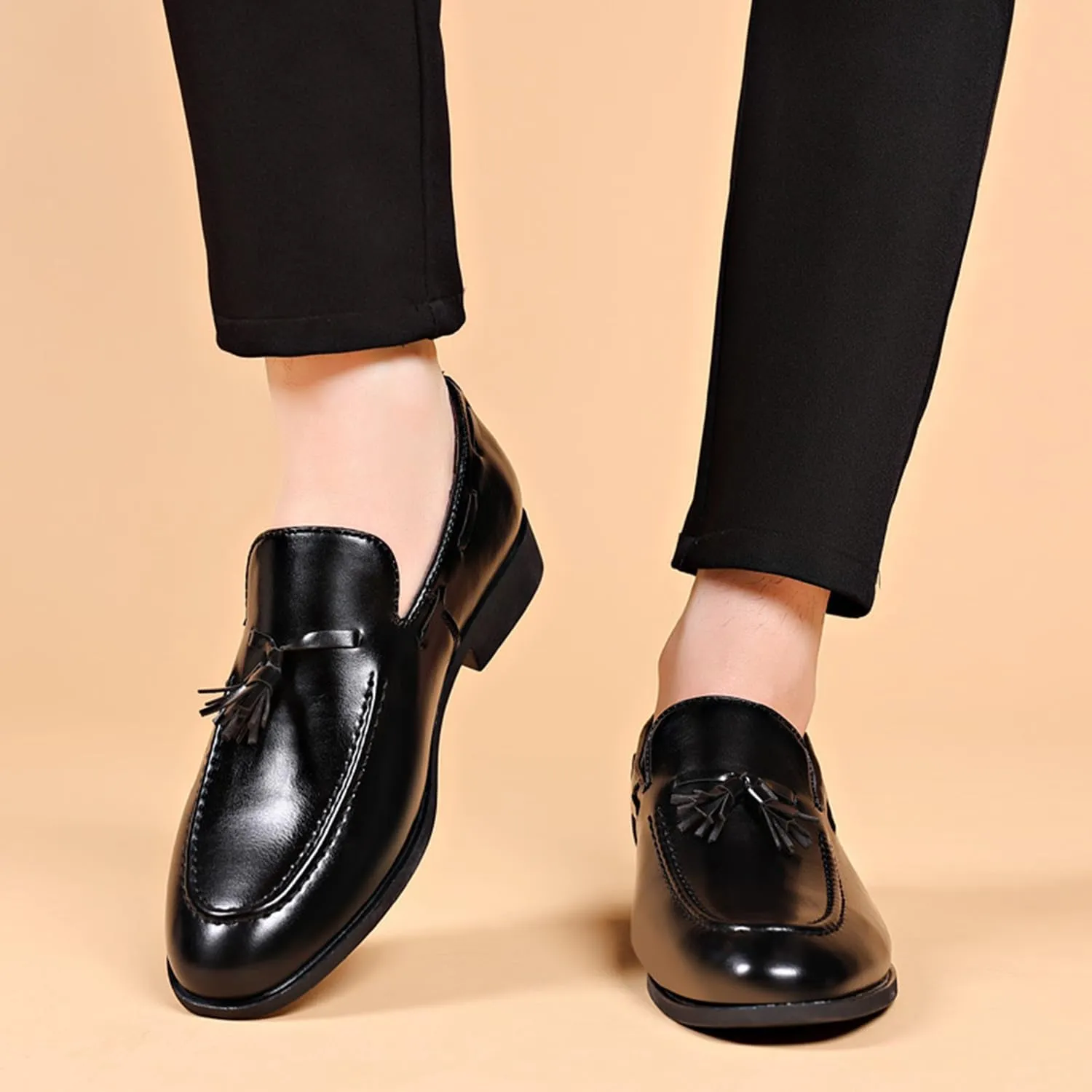 Men's Dress Loafers Oxfords Shoes Comfy Moccasin Slip-On Driving Flats with Tassels Formal Business Shoes