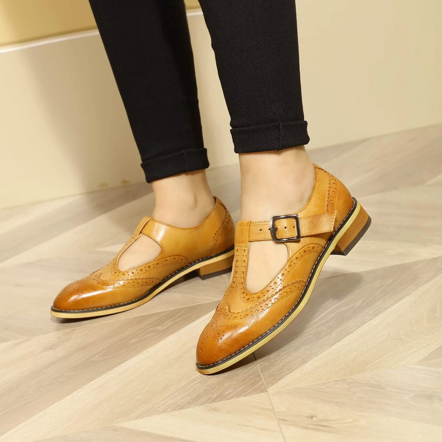 Mona flying Women's Classic Wingtip Oxfords Mary Jane T Strap Flat Leather Shoes for Ladies