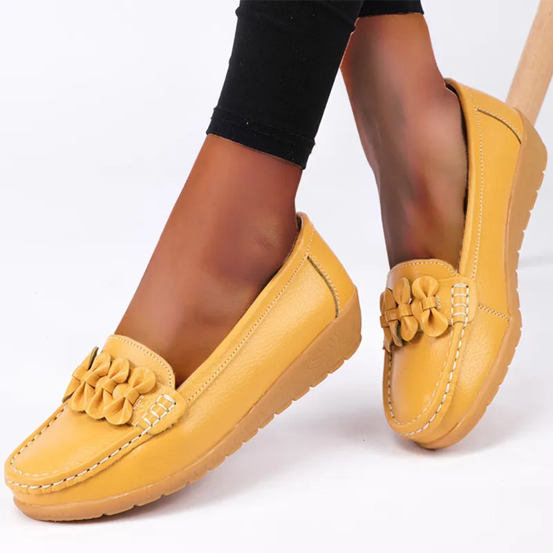 Nanccy Women Flat Soft Shoes