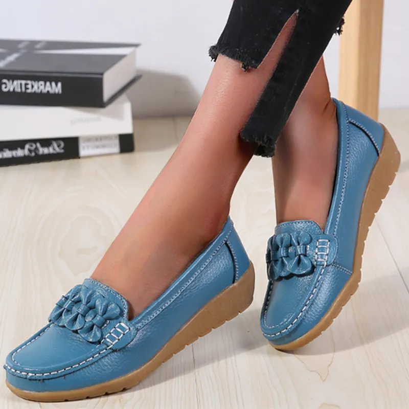 Nanccy Women Flat Soft Shoes