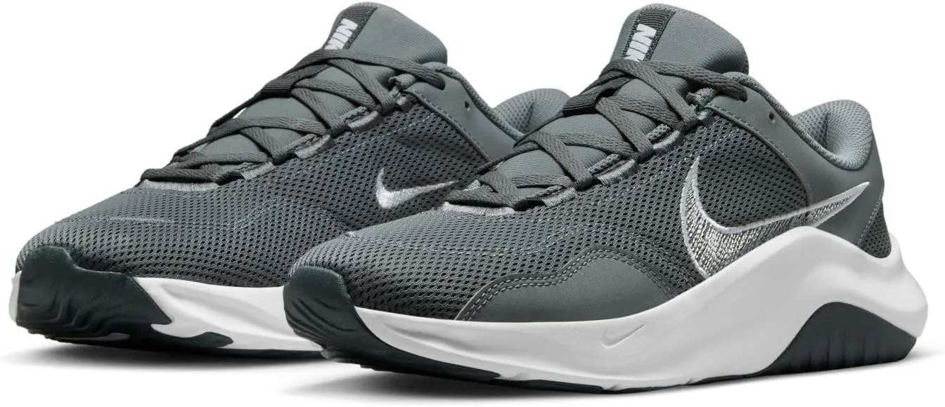 Nike Men's Sneaker