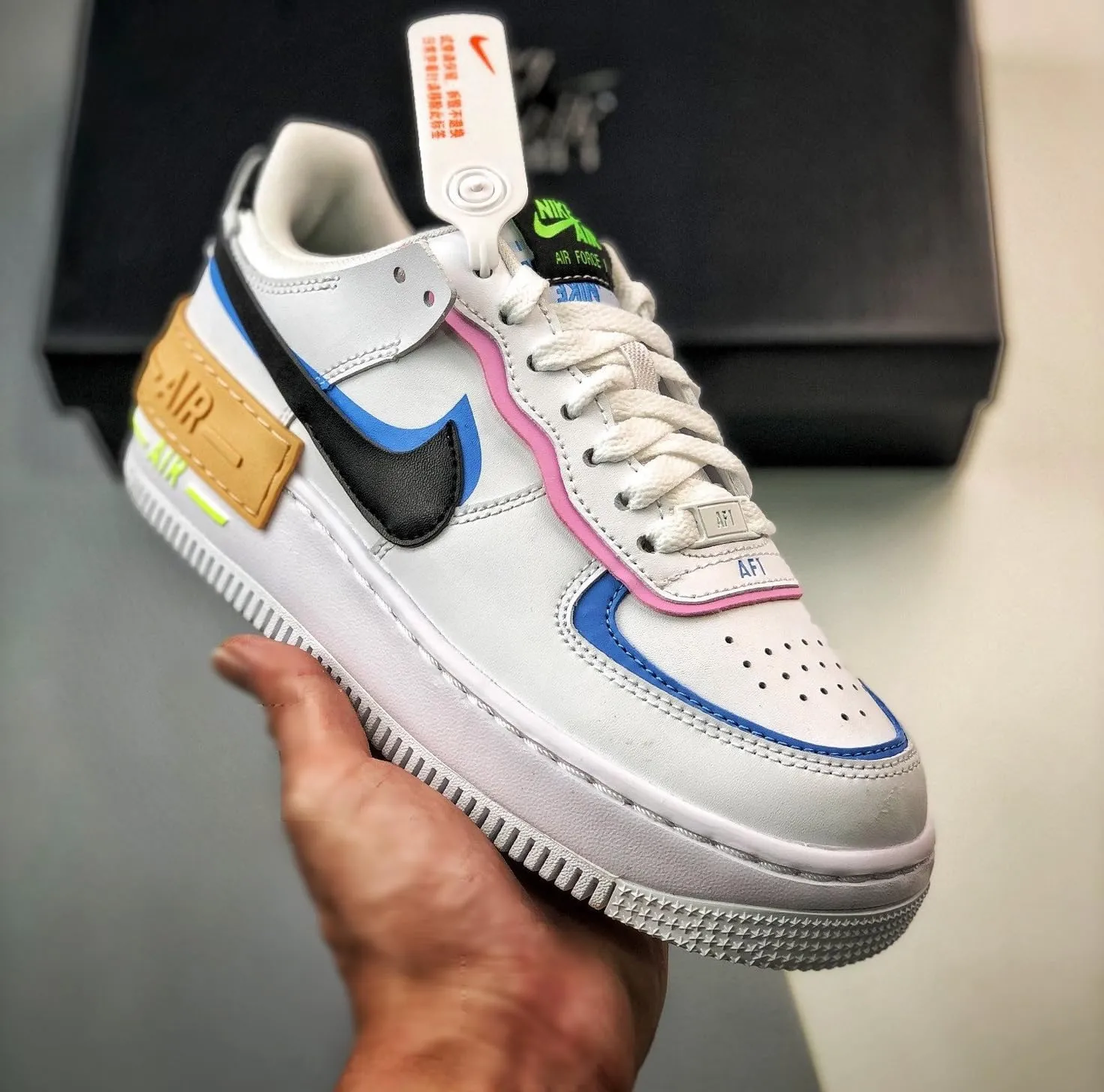 Nike Women Basketball Shoe, 8 US