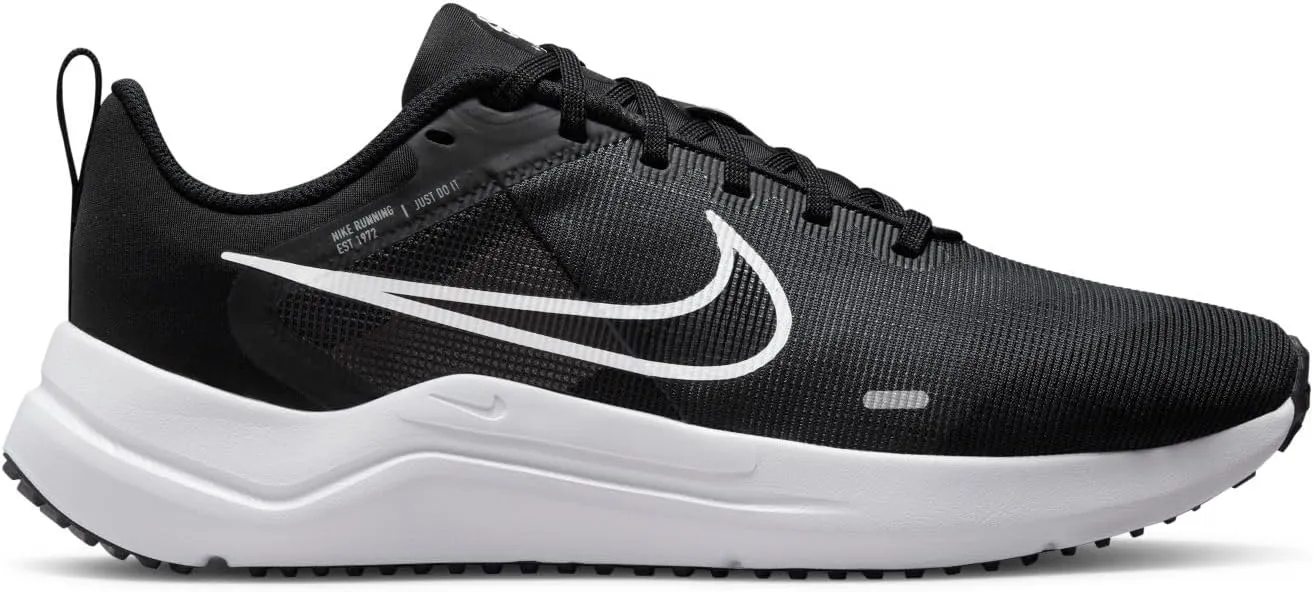 Nike Women's Gym Sneaker