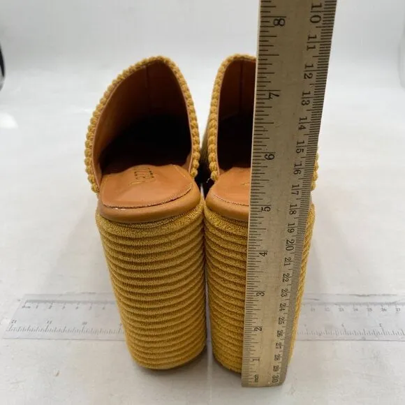 Pazzion Womens Comfy Thick Platform Closed Rounded Toe Clogs Mules Goldenrod