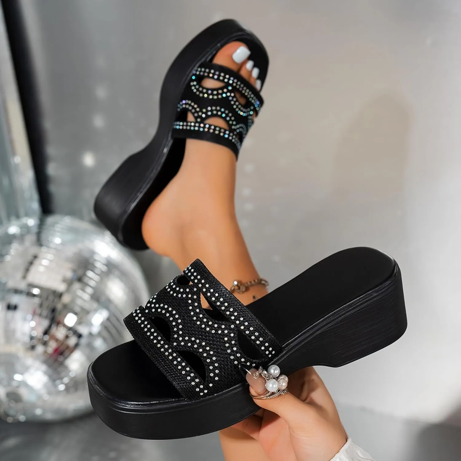 Platform Sandals for Women Comfortable Knit Slip On Slippers Sandals Fashion Sparkling Rhinestone Slippers Soft Cushion Platform Beach Shoes for Summers Dress Beach