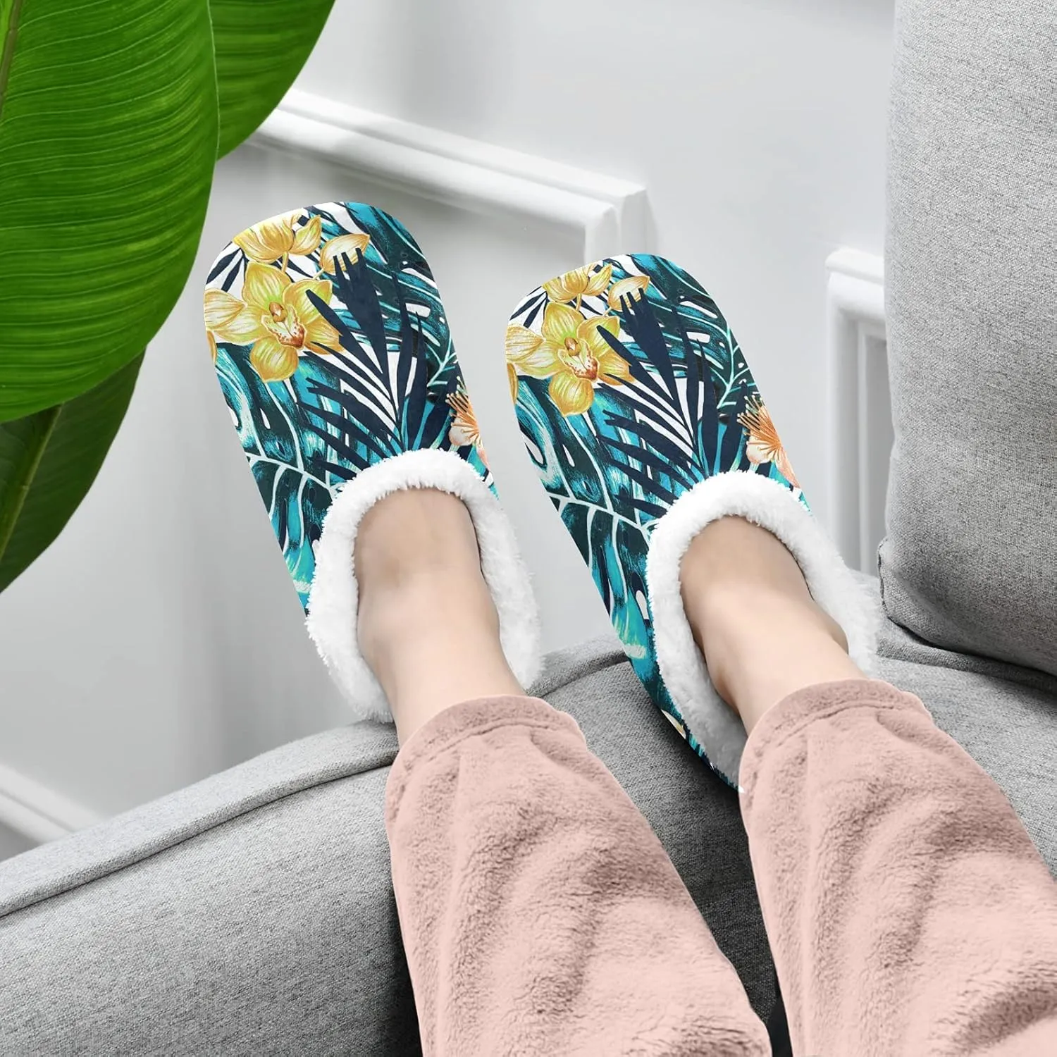 Poeticcity Unisex Fuzzy House Slippers, Warm Fur Lining Shoes, Non-Slip Memory Foam Slippers M-XXL
