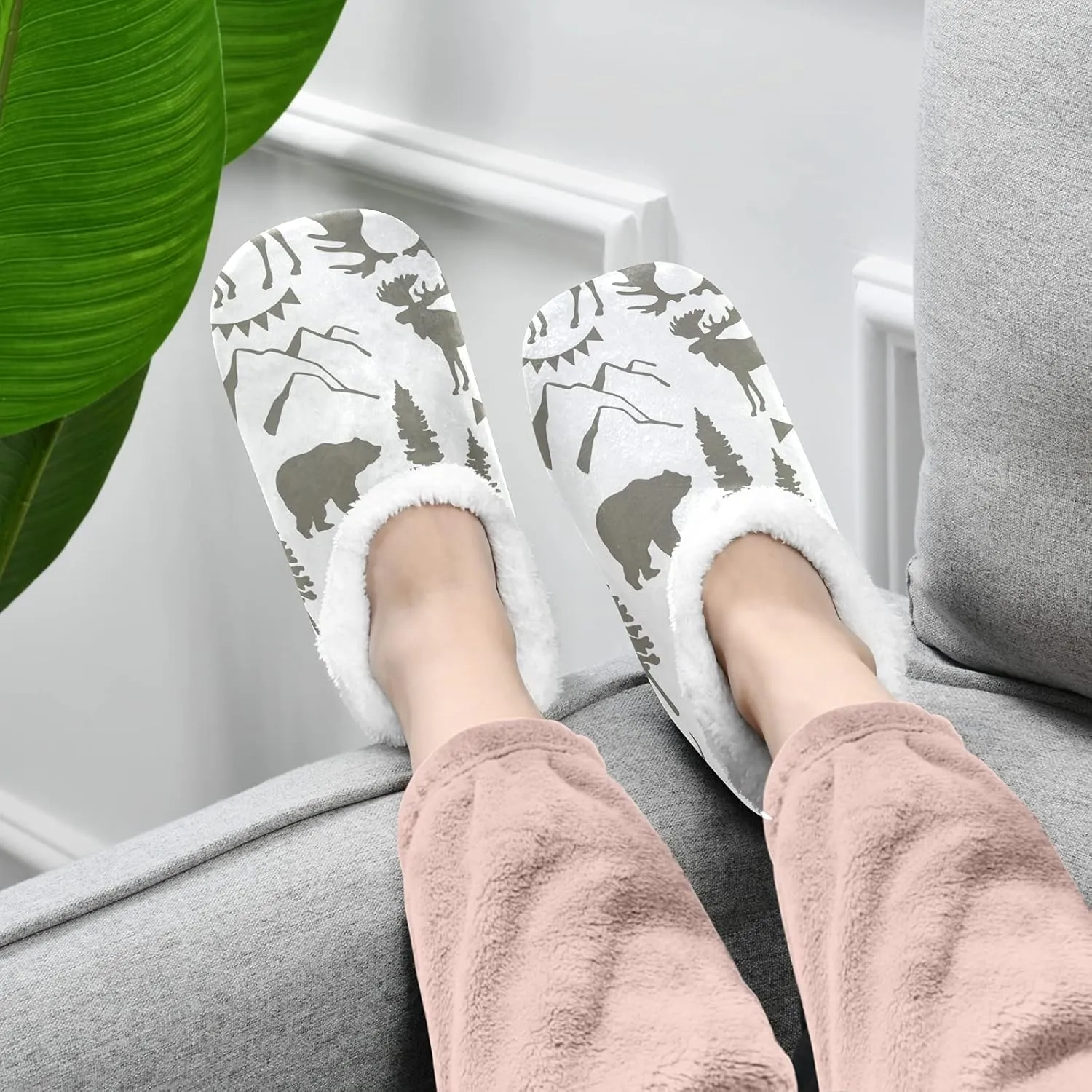 Poeticcity Unisex Fuzzy House Slippers, Warm Fur Lining Shoes, Non-Slip Memory Foam Slippers M-XXL