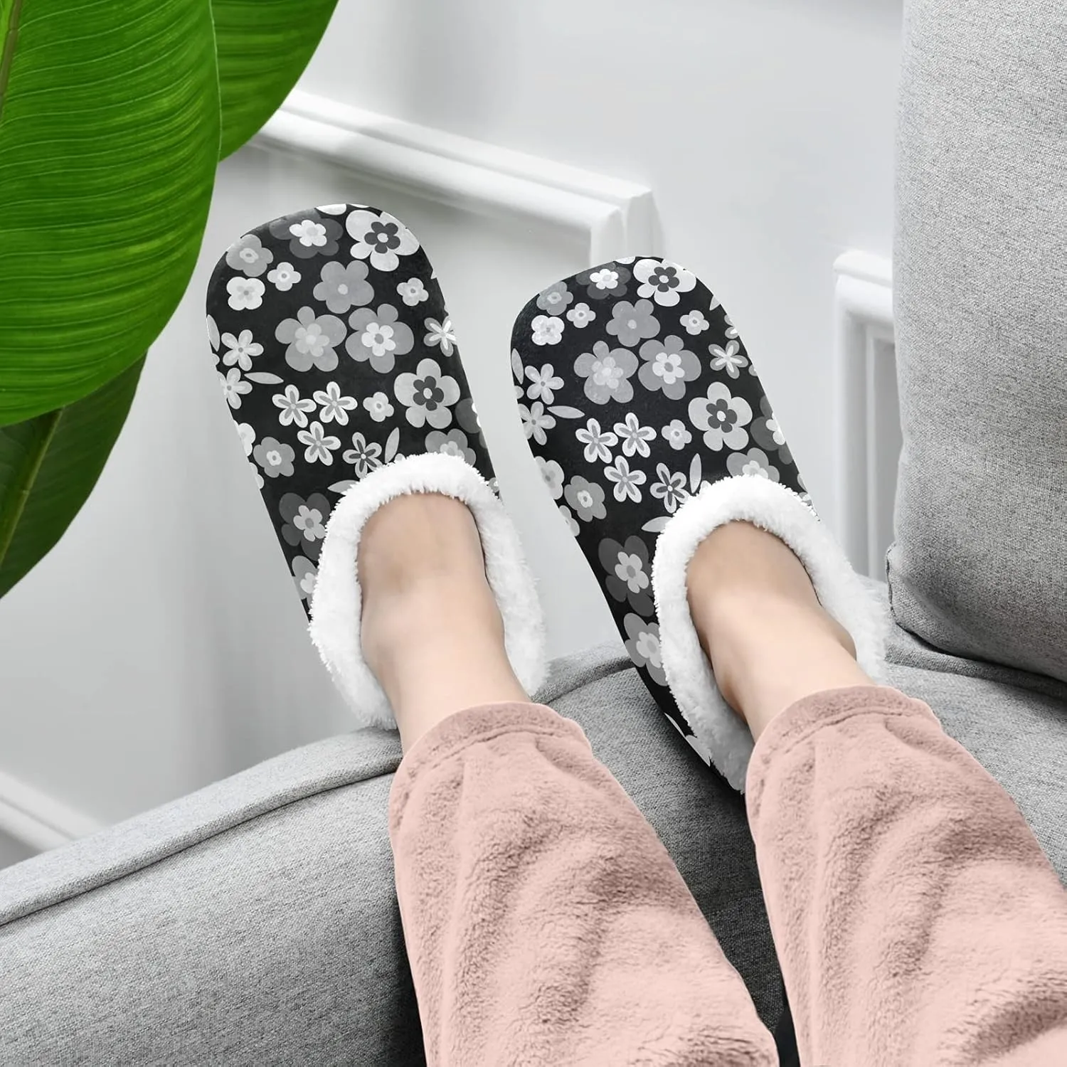 Poeticcity Unisex Fuzzy House Slippers, Warm Fur Lining Shoes, Non-Slip Memory Foam Slippers M-XXL