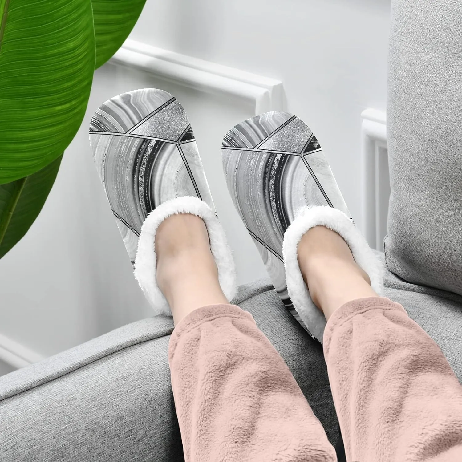 Poeticcity Unisex Fuzzy House Slippers, Warm Fur Lining Shoes, Non-Slip Memory Foam Slippers M-XXL