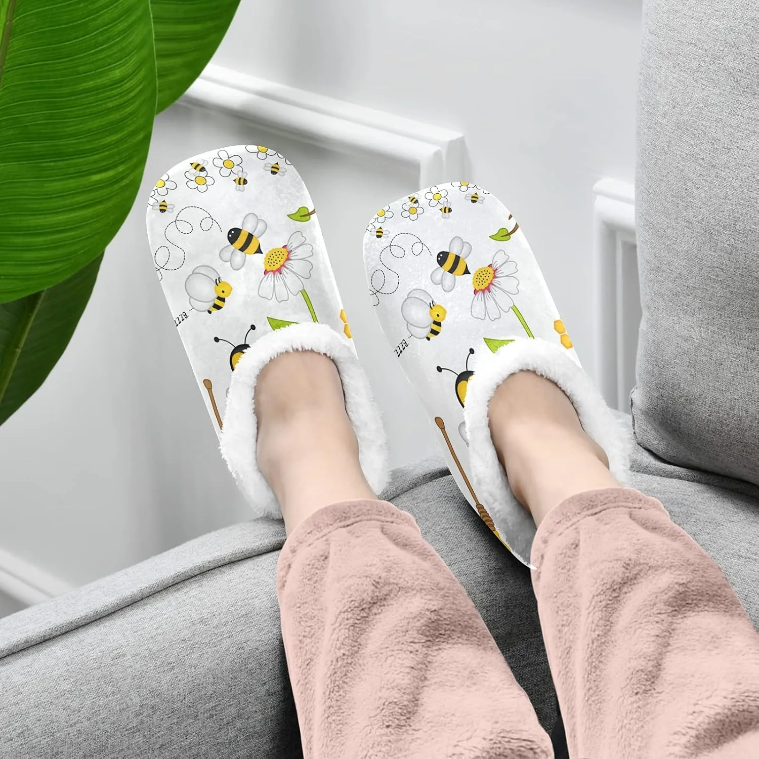 Poeticcity Unisex Fuzzy House Slippers, Warm Fur Lining Shoes, Non-Slip Memory Foam Slippers M-XXL