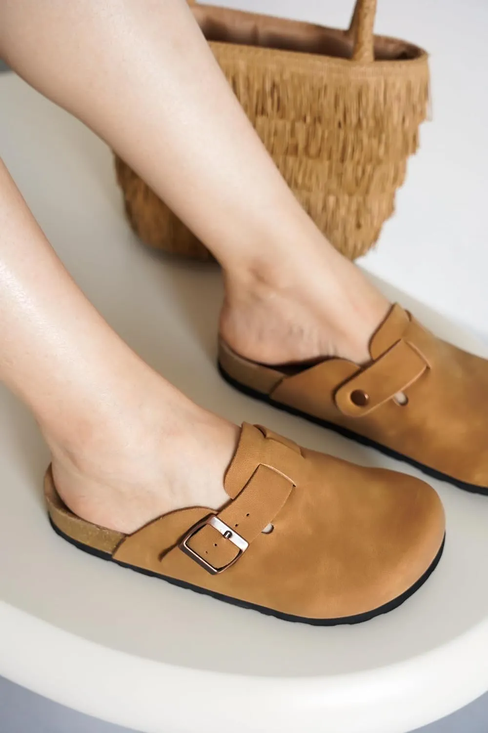 Project Cloud Genuine Leather Footbed Clogs for Women - Memory Foam Arch Support Slippers for Women - Trendy Slip-ons Women's Mules & Clogs Sandals (Benton)