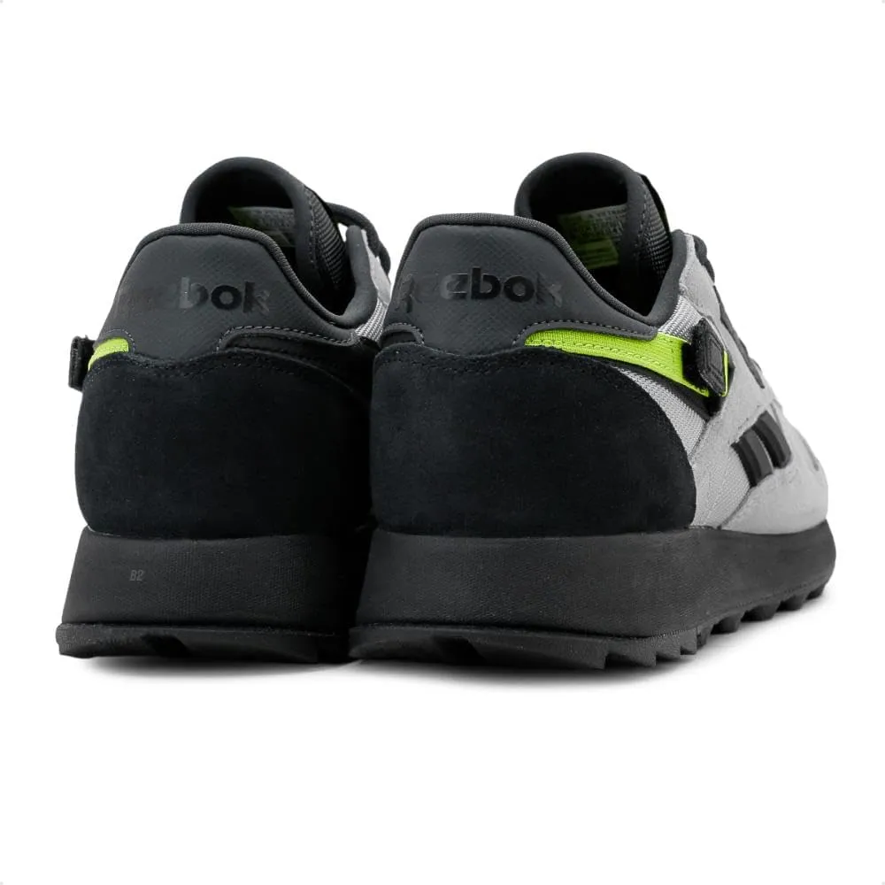 Reebok Unisex-Adult Classic Leather Sneaker
