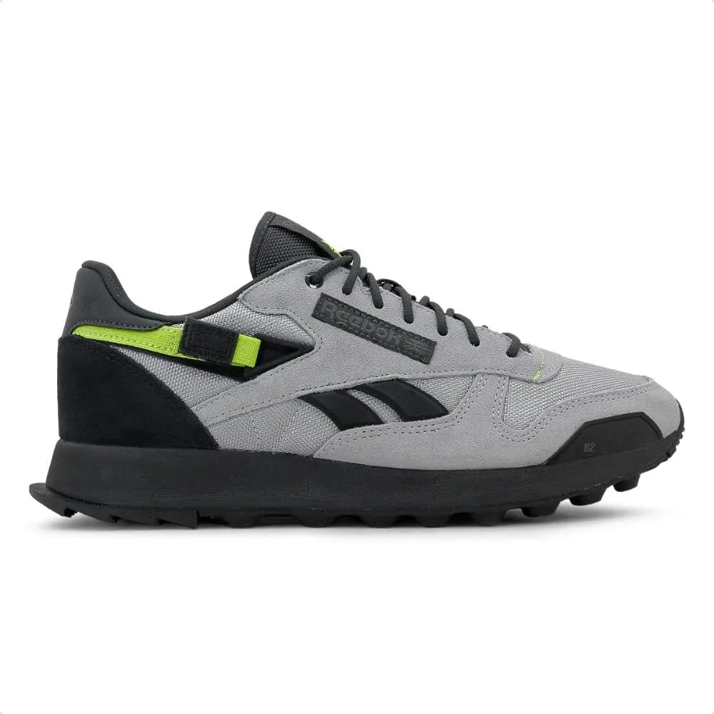 Reebok Unisex-Adult Classic Leather Sneaker