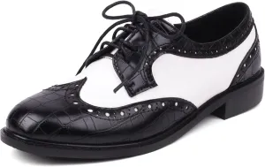 SHEMEE Women's Patent Leather Low Heels Vintage Wingtip Oxfords Pumps Lace Up Pointed Toe Flat Retro Brogues Dress Shoes