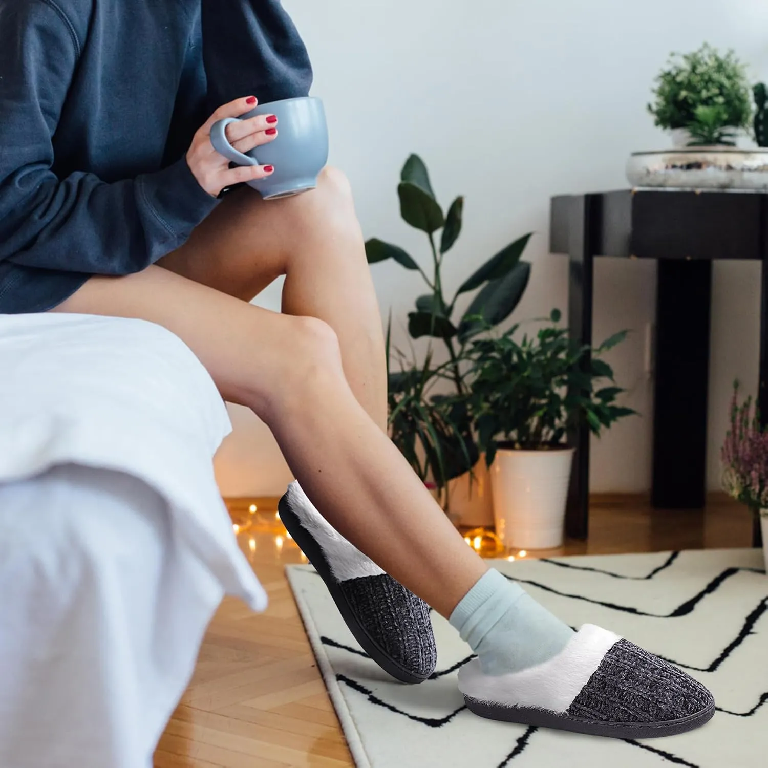 shoeslocker Women's Memory Foam Fuzzy Slippers Knit house shoe for Women Comfy Wool-Like Lined Slippers Indoor Outdoor