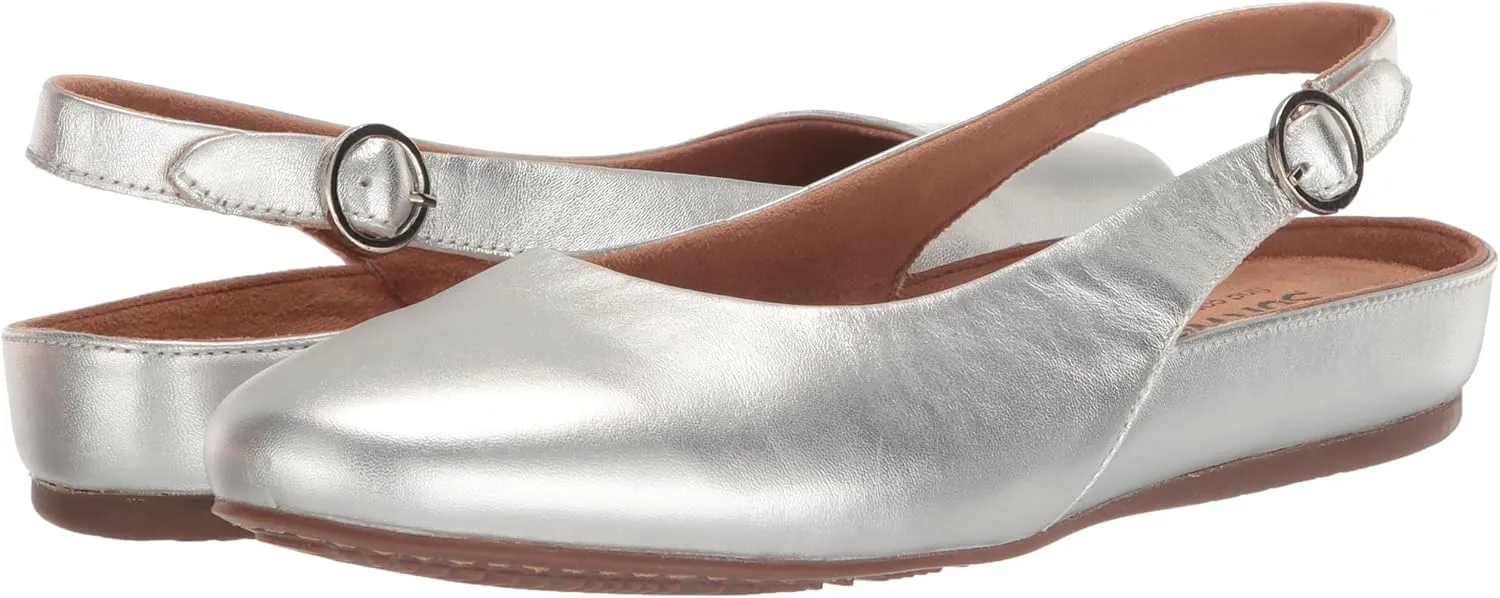 SoftWalk Women's Sandy Ballet Flat