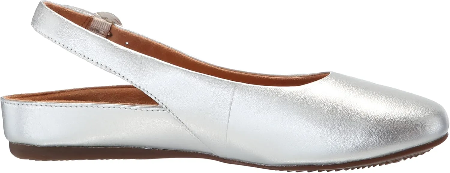 SoftWalk Women's Sandy Ballet Flat