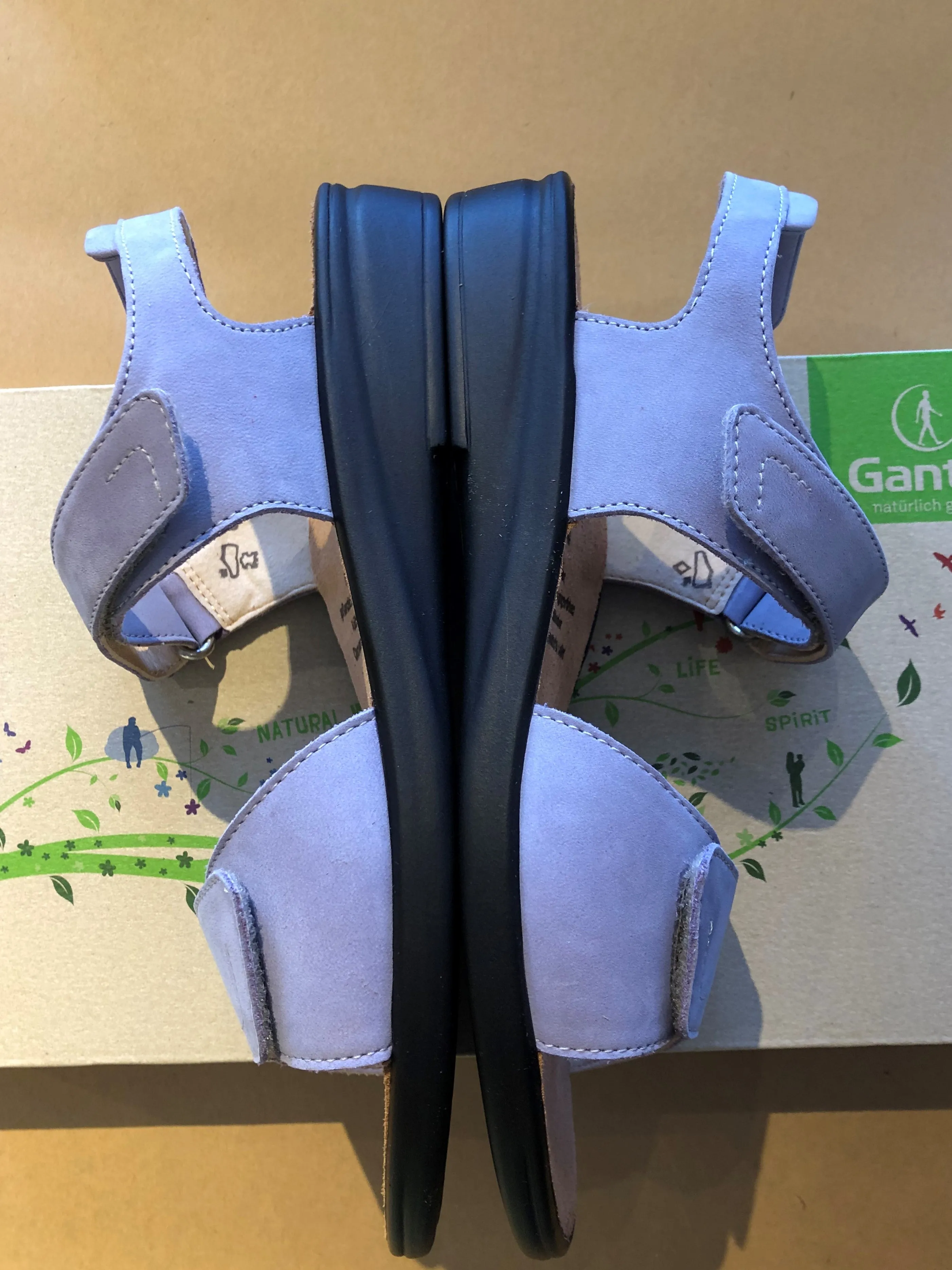 Sonnica Lavender Nubuck