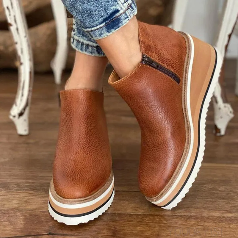 Supportive and trendy orthopedic summer Boots