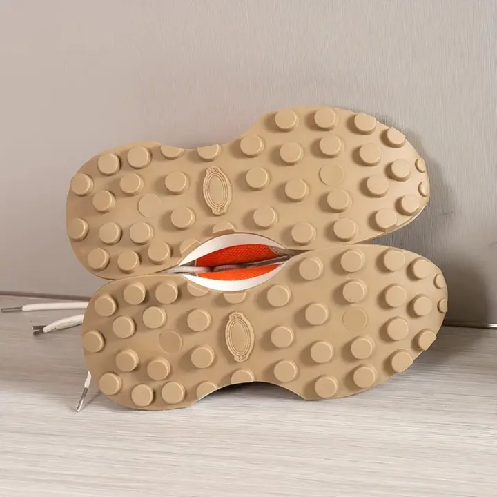 Timeless and supportive orthopedic footwear