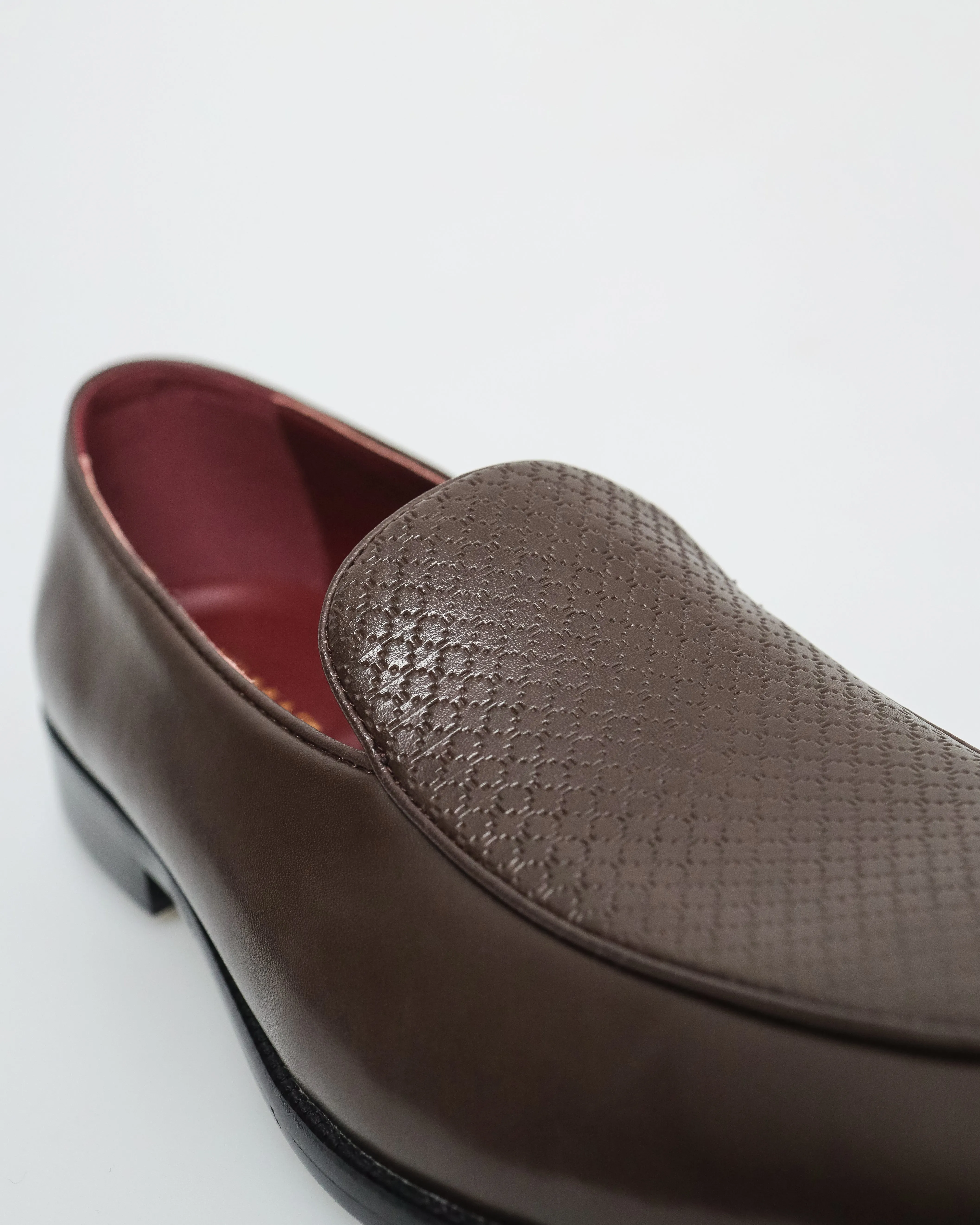 Tomaz HF090 Men's Cosmopolitan Noir Loafer