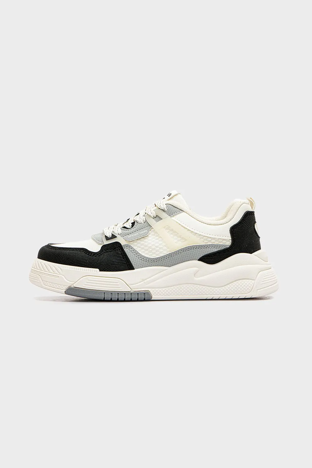 Trendy Comfy Lace Up Sneakers